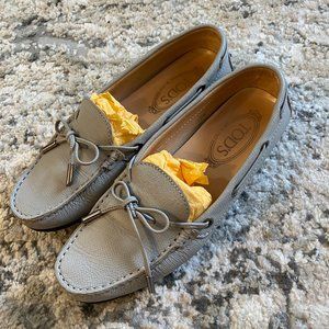 Women's Grey Tod's Gommino Driver Shoes